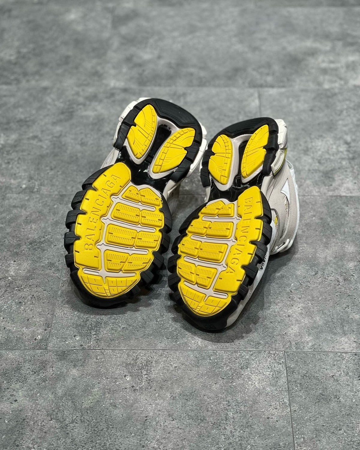 BLCG Sneakers