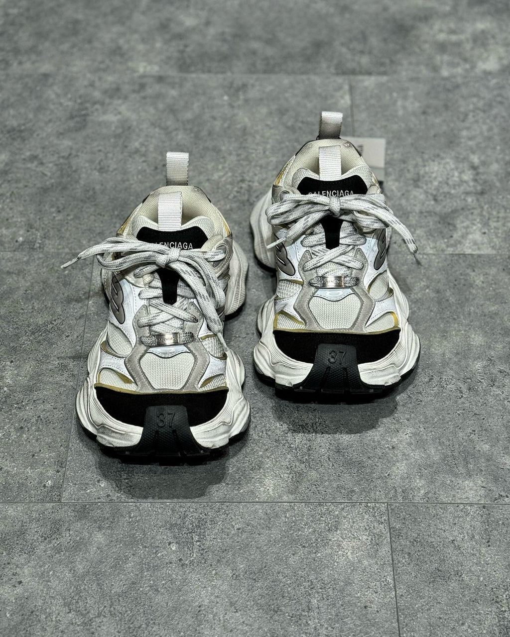 BLCG Sneakers