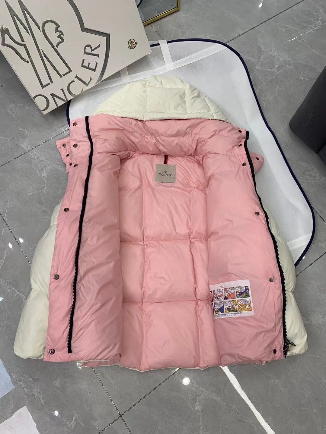 Moncler Women's Reversible Hooded Puffer Coat
