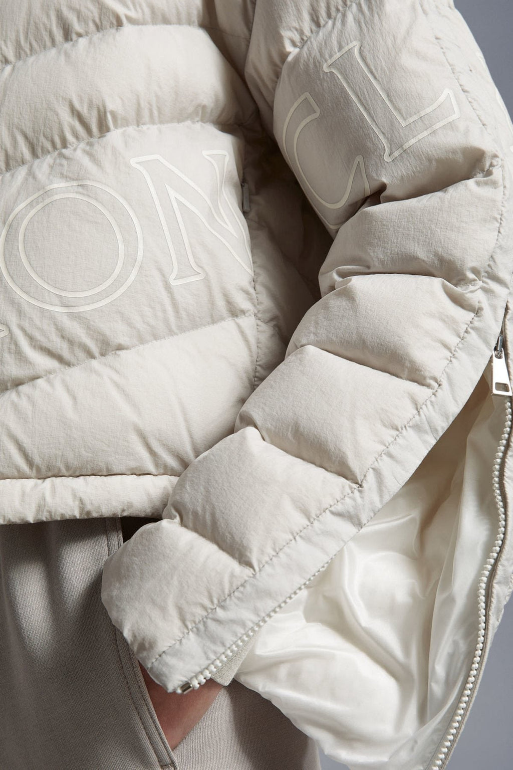 Moncler Letter Graphic Cropped Puffer Coat