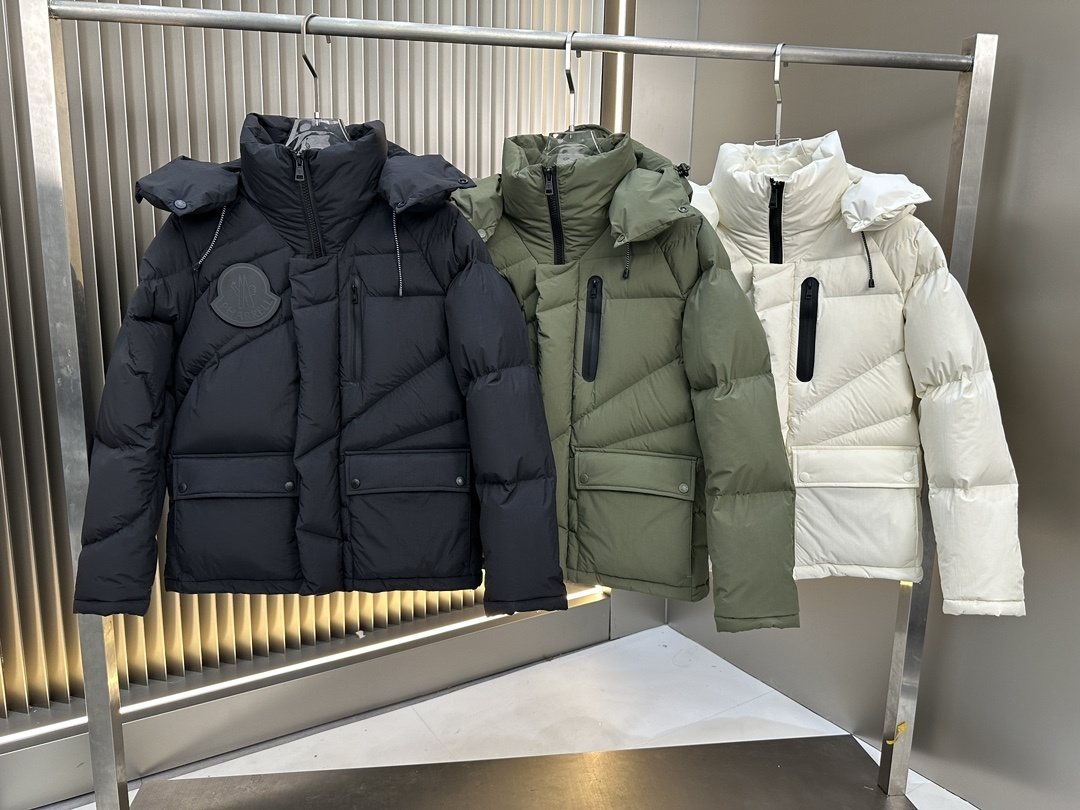 Moncler Hooded Quilted Puffer Coat