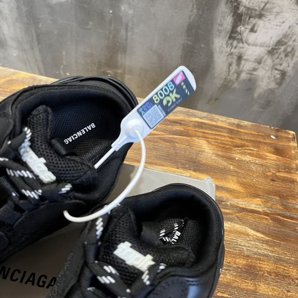 BLCG Sneakers