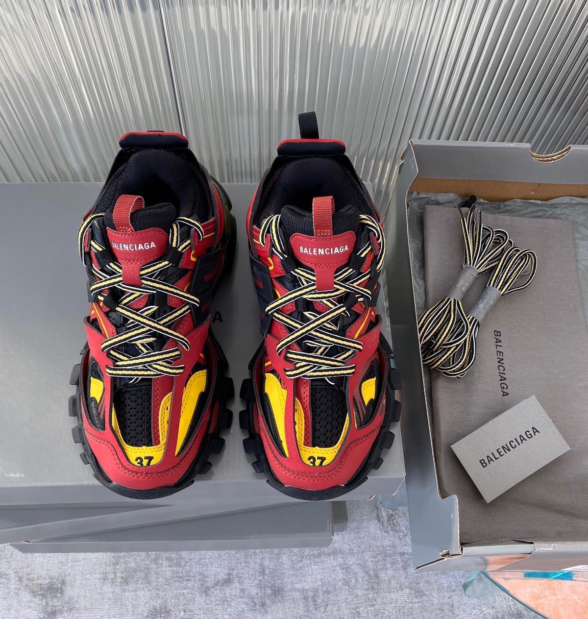 BLCG Sneakers