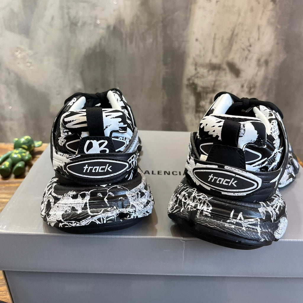 BLCG Sneakers