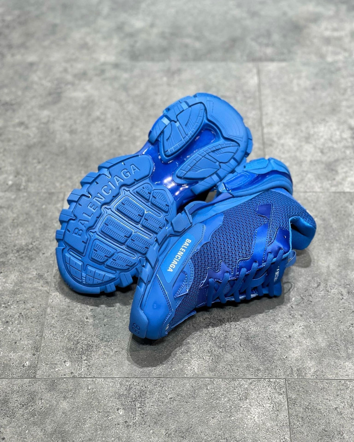 BLCG Sneakers