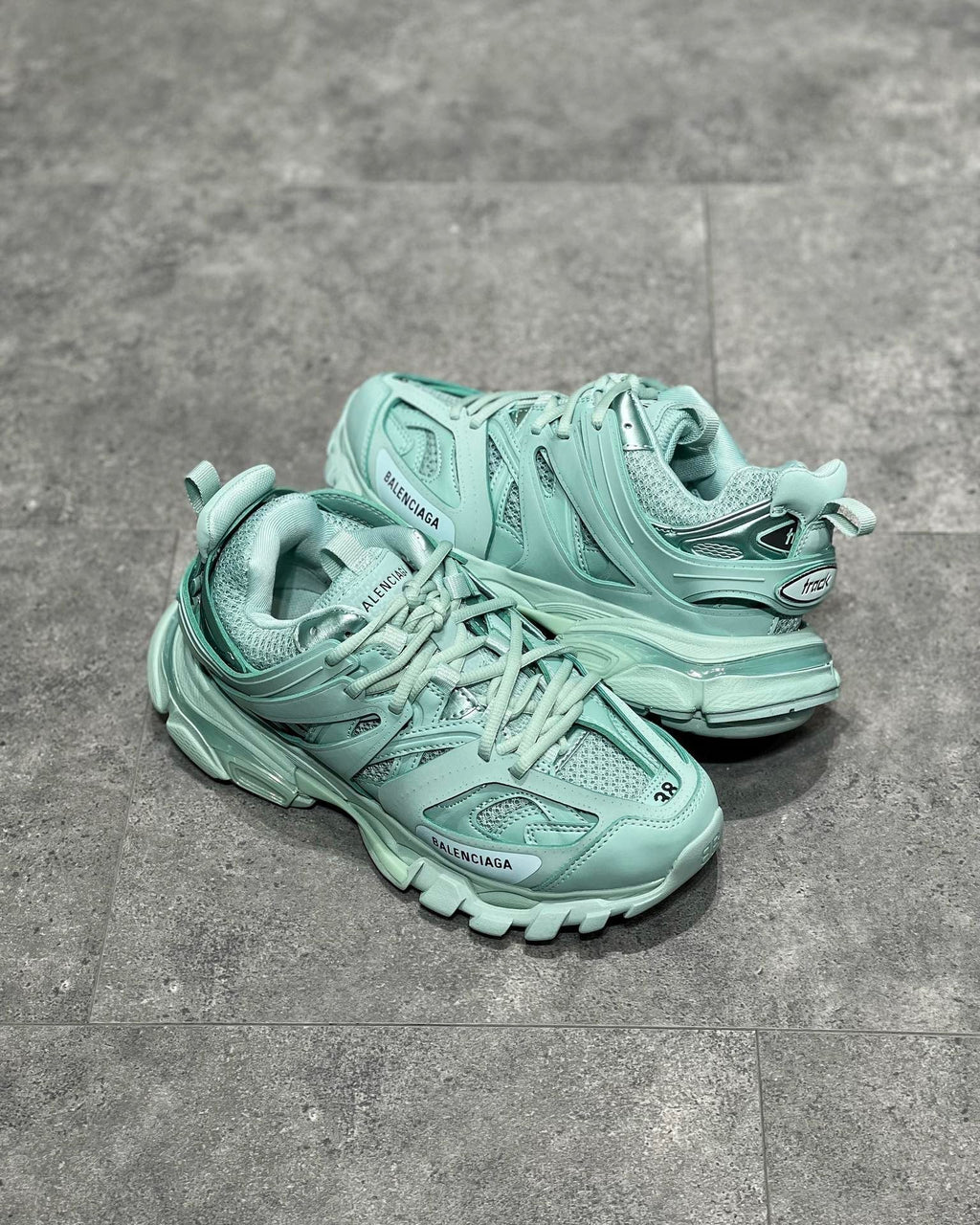 BLCG Sneakers