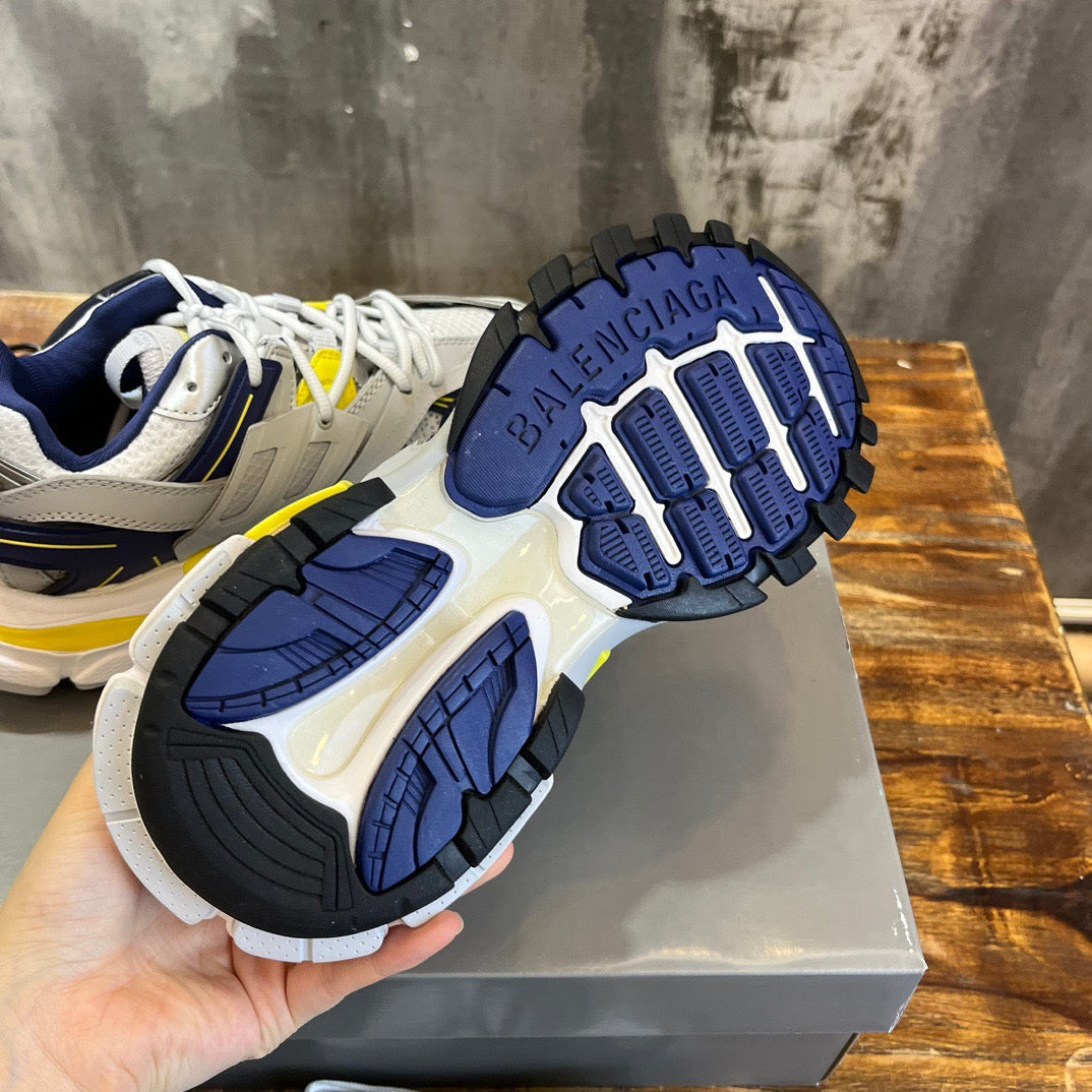 BLCG Sneakers