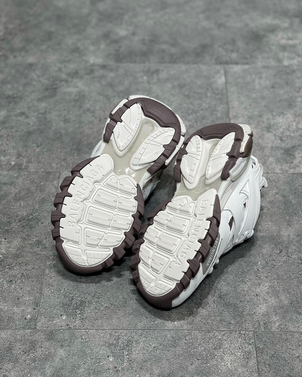 BLCG Sneakers