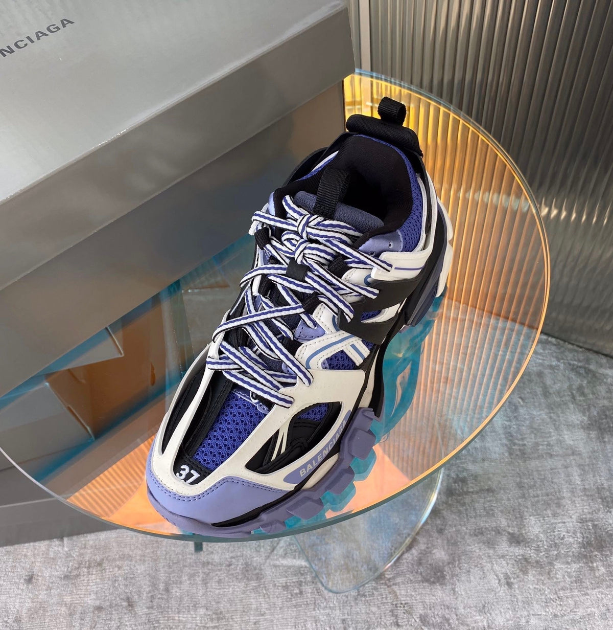 BLCG Sneakers