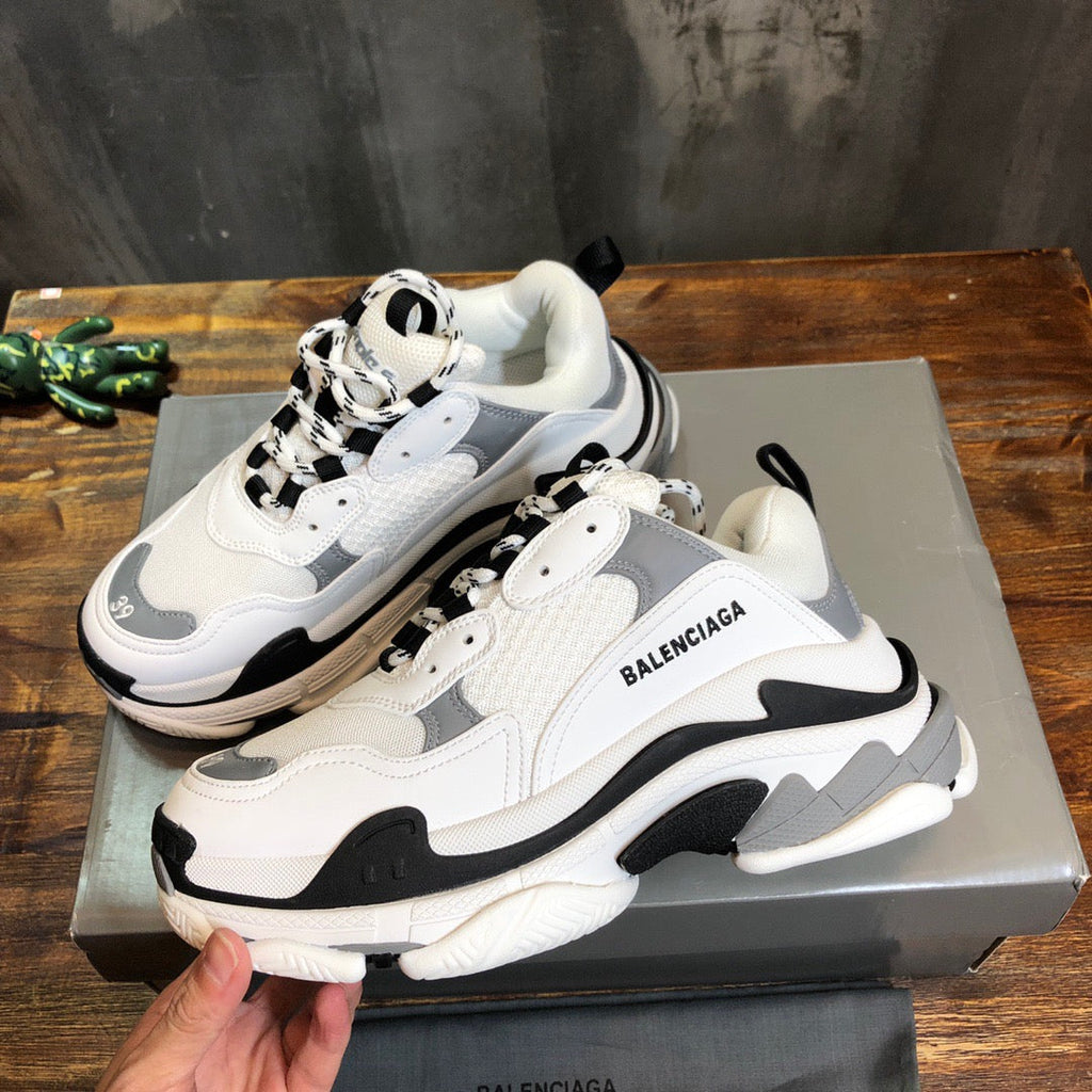 BLCG Sneakers