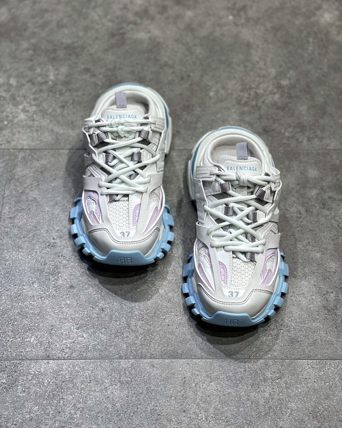 BLCG Sneakers